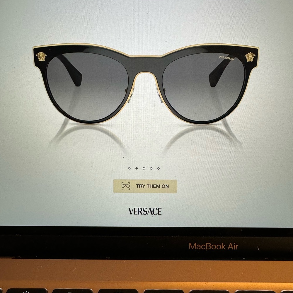 Versace sunglasses VE 2198 NWOT